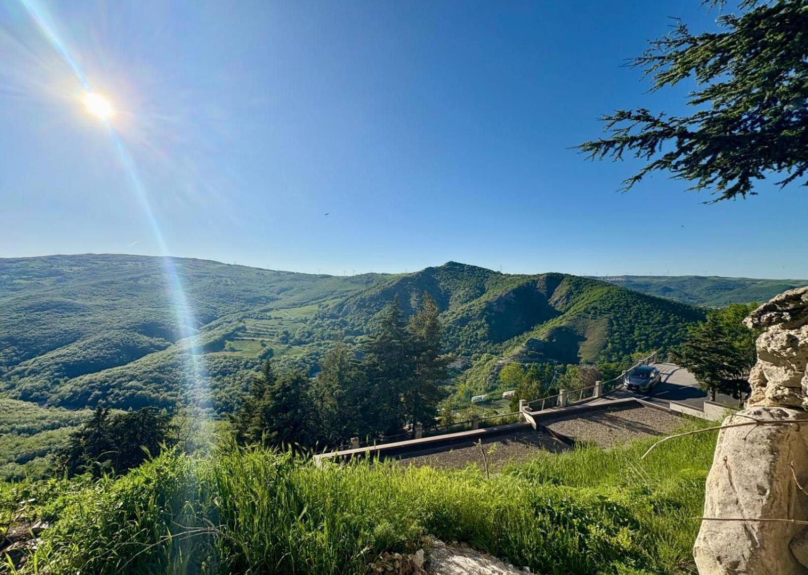 Basilicata Al Volo Hostel Brindisi di Montagna Kültér fotó