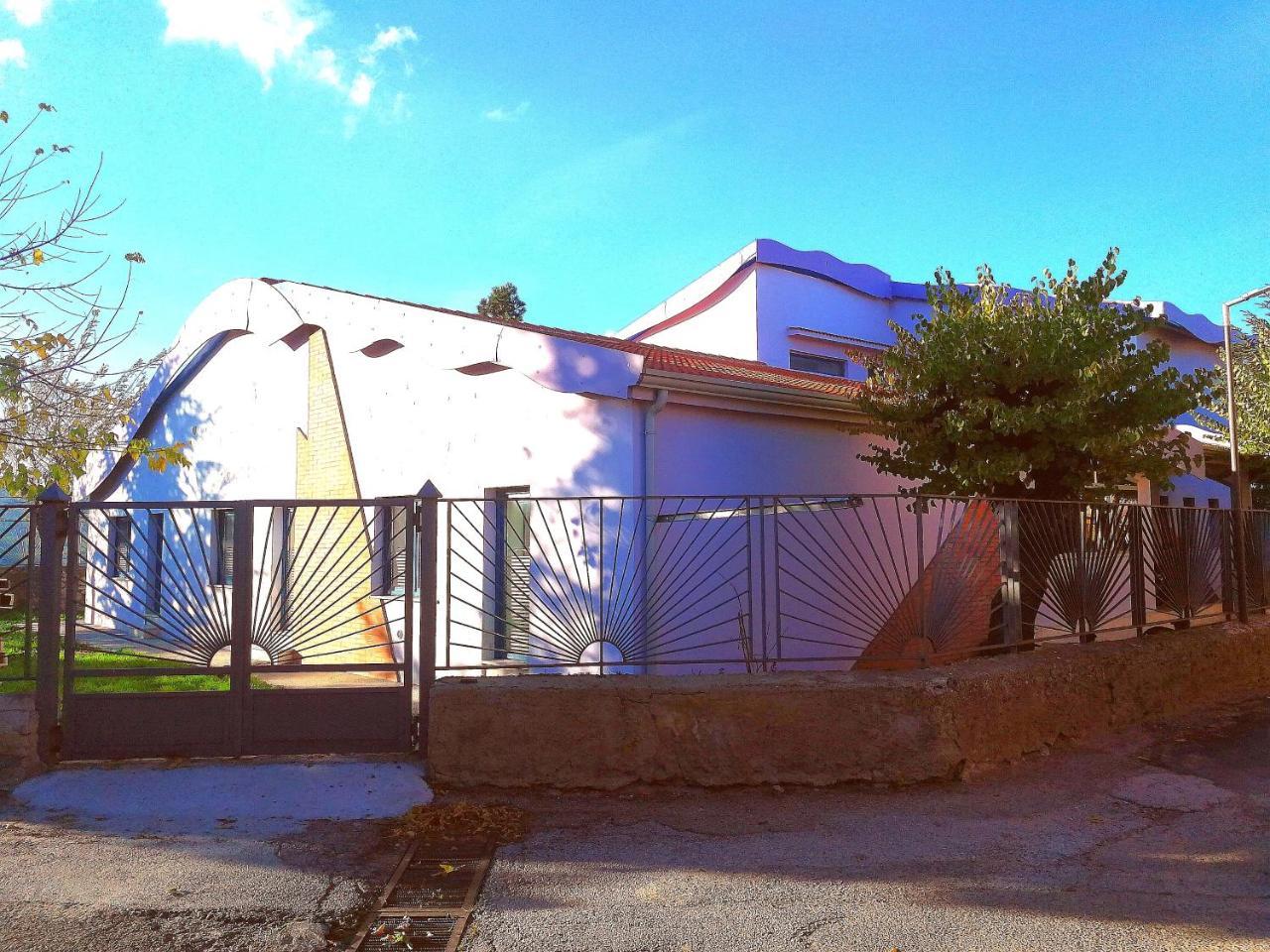 Basilicata Al Volo Hostel Brindisi di Montagna Kültér fotó