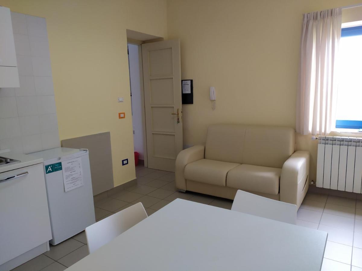 Basilicata Al Volo Hostel Brindisi di Montagna Kültér fotó